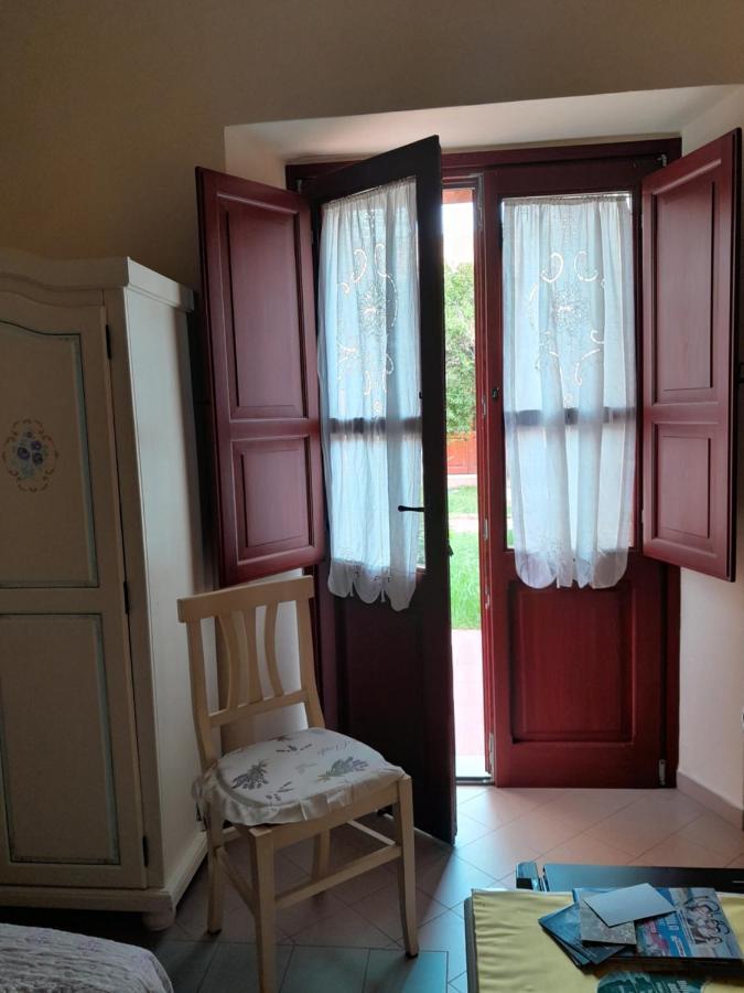 Bed and Breakfast Oasi Ottocento à Quartu SantʼElena Extérieur photo
