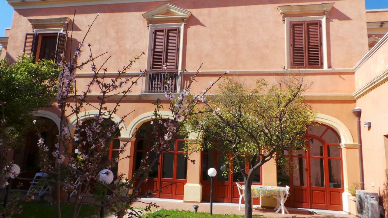 Bed and Breakfast Oasi Ottocento à Quartu SantʼElena Extérieur photo